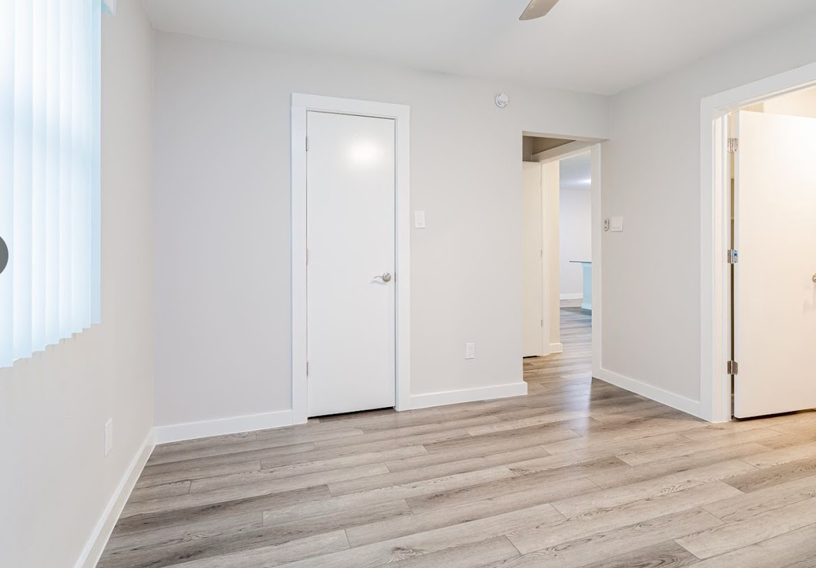 Property - Image 2