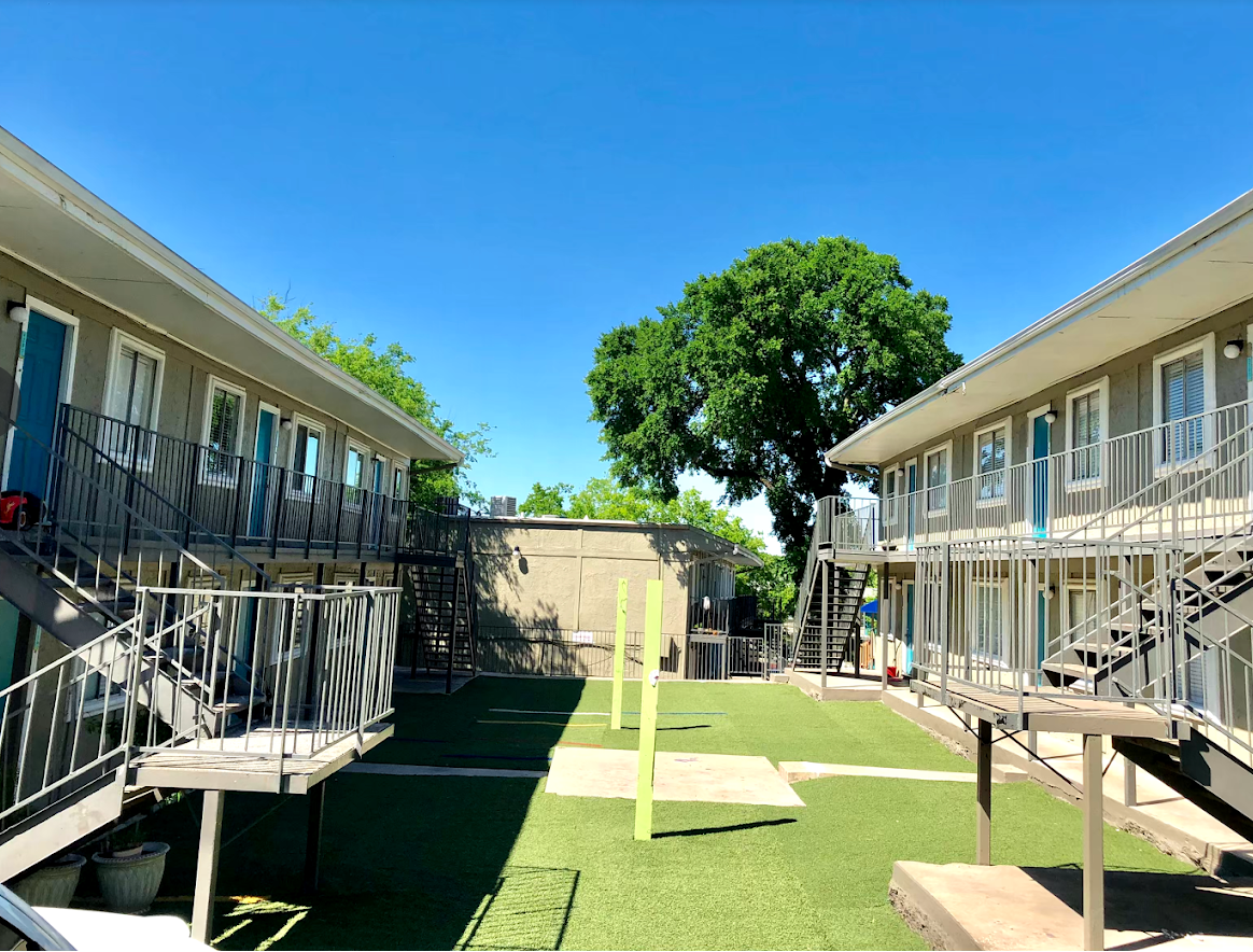 Property - Image 3