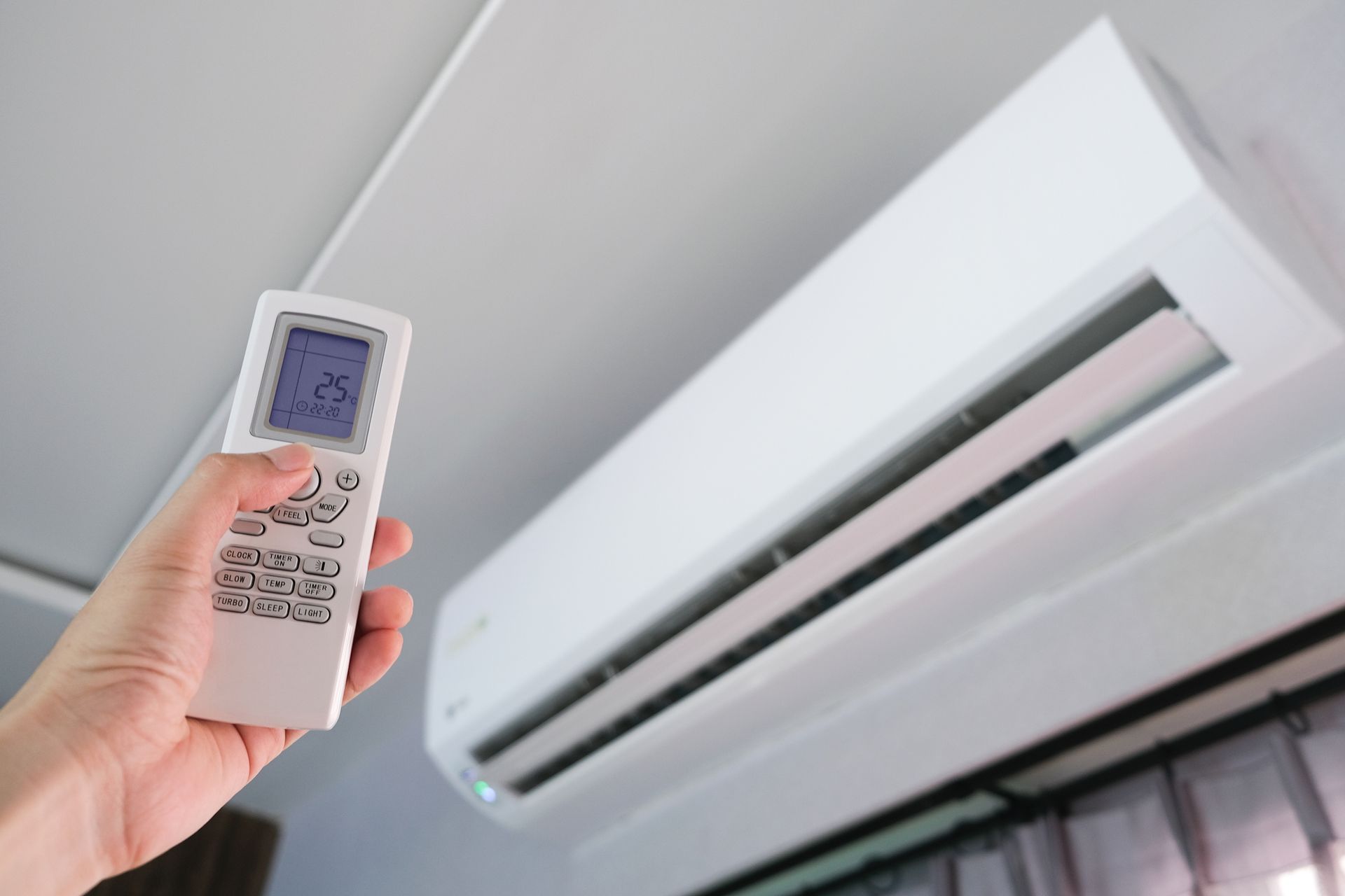 Air Conditioner Remote Control - Sullivan, IN - Cagle Heating & Cooling