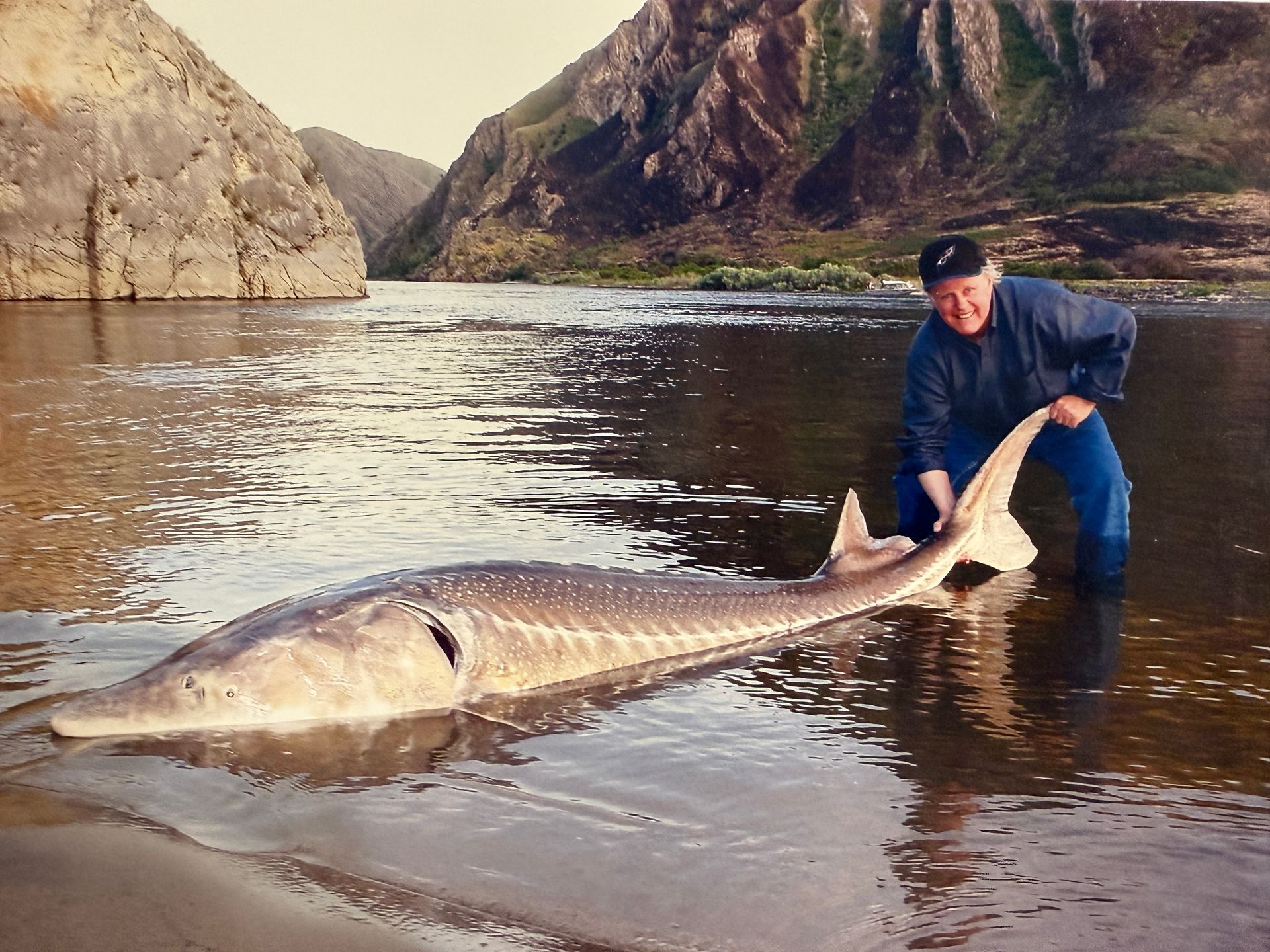 how to fish sturgeon in the river