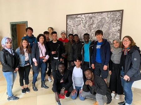 Gruppenfoto heimaten-Jugend mit Begleiterin