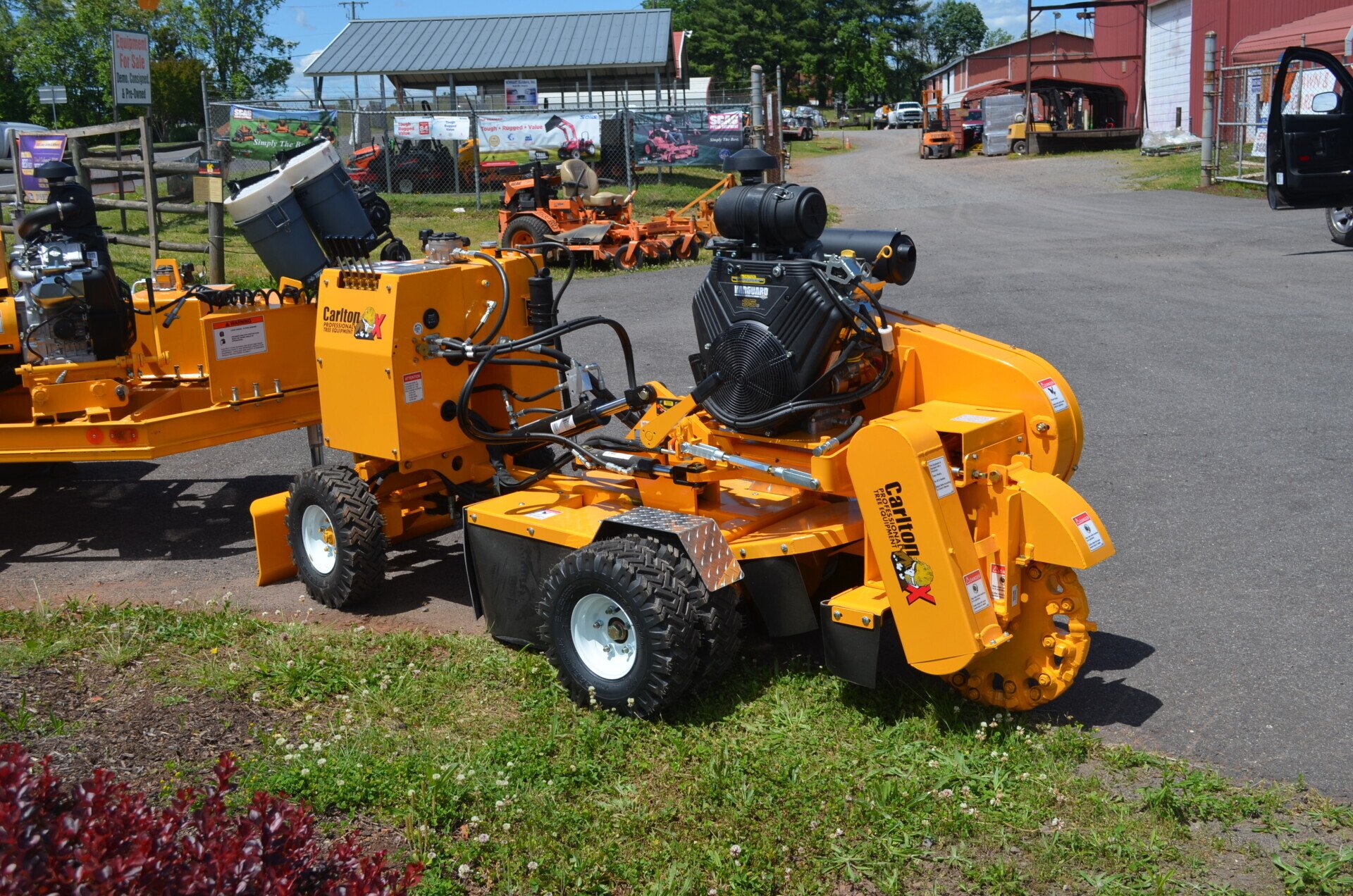 K&M Lawn, Garden & Arborist Supplies For All Your Equipment Needs