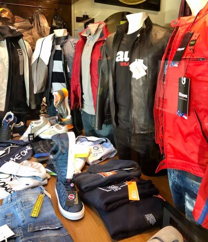 camicie in vari colori