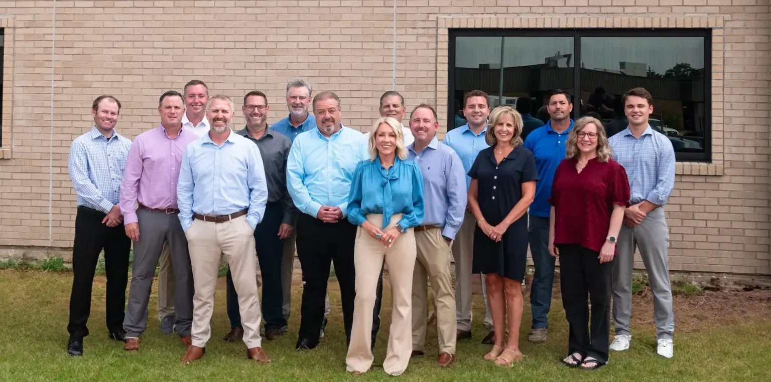 McClain & Associates team delivering legendary freight service in St. Louis