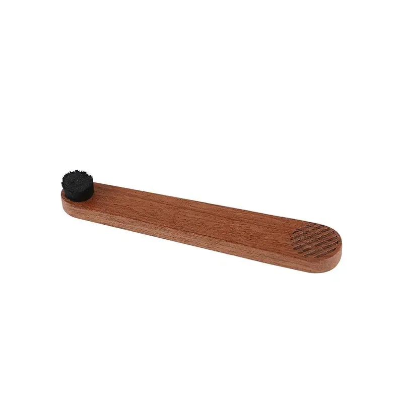 Wooden carbon fibre stylus cleaning brush
