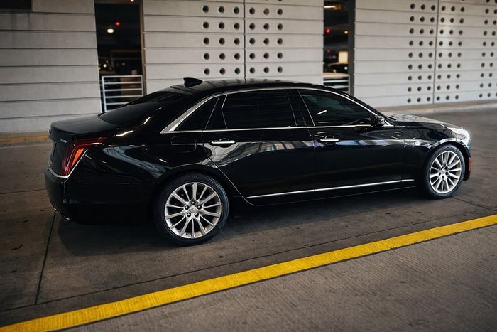 best chauffeur car service for luxury travel