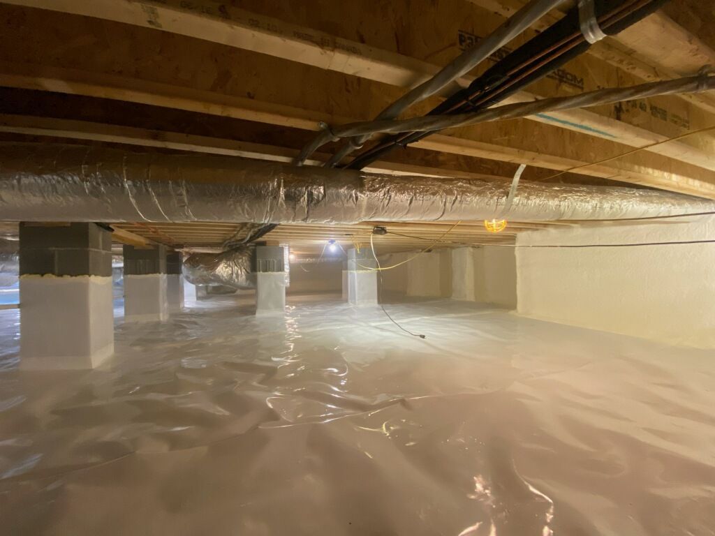 Crawl space encapsulation under a Chattanooga home