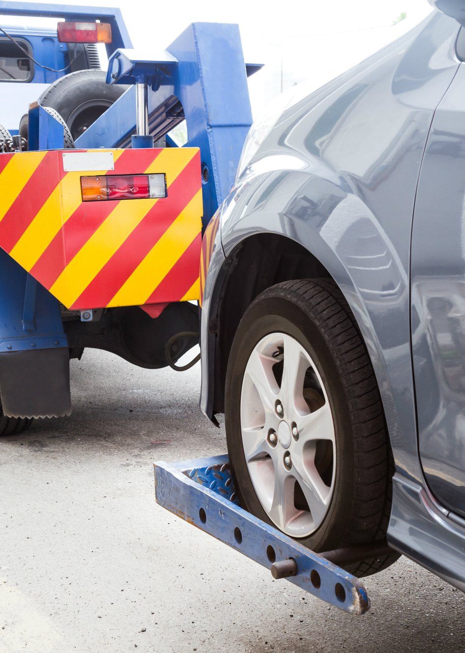 Post Accident Towing in Abilene, KS Post Accident Towing in Abilene, KS