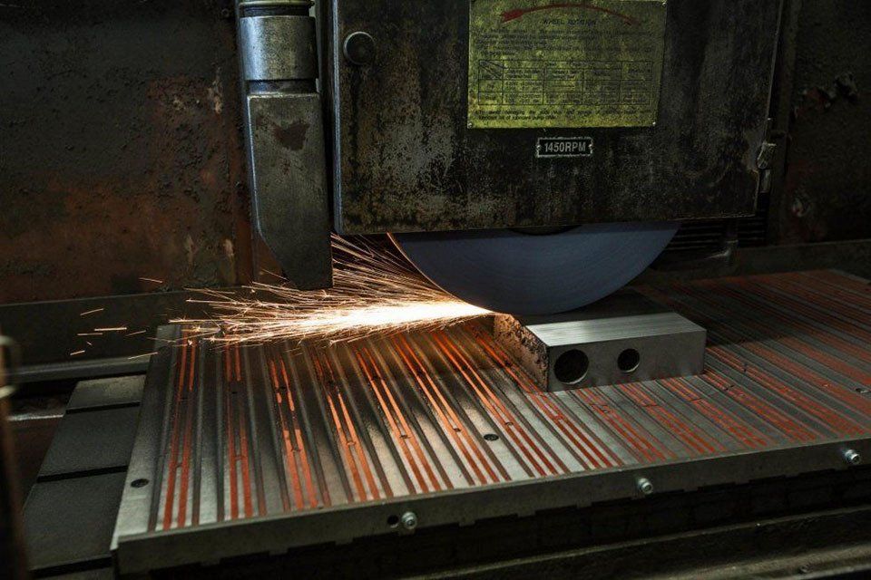 cylindrical grinding machine