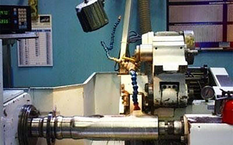grinding cylindrical pieces