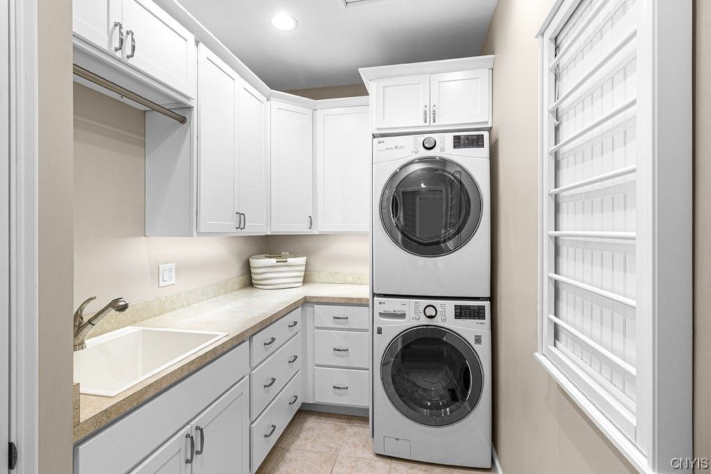 Single Family Home 11