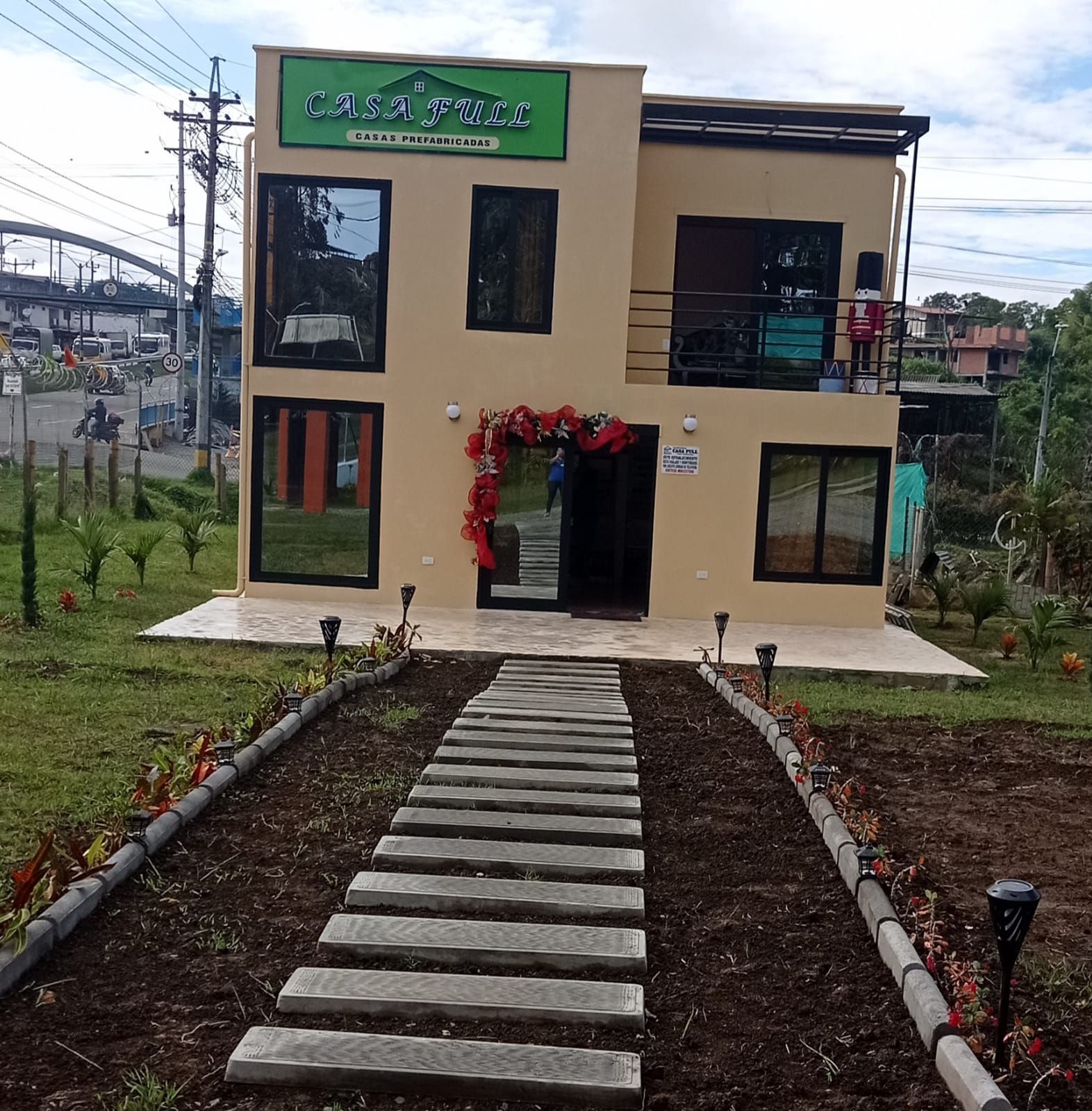 Sede Rionegro tipo cubo 2N