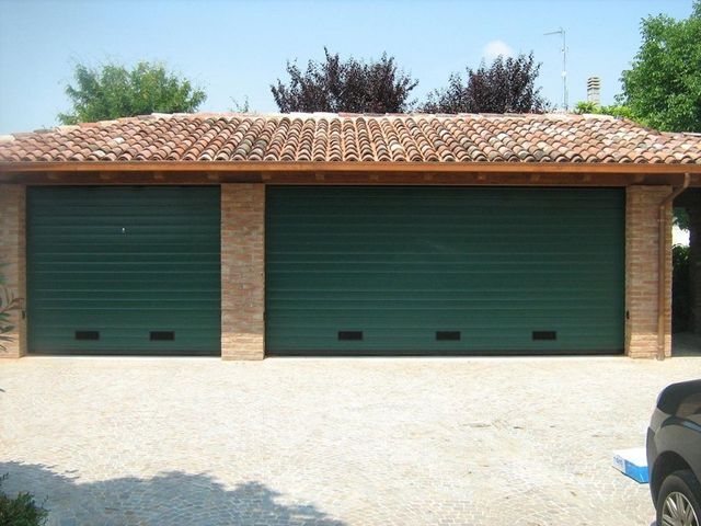 Portoni sezionali residenziali 2