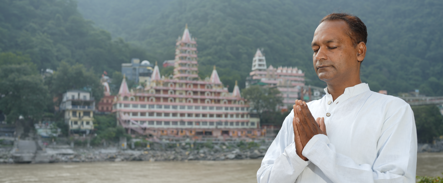 Yoga Meditation Teacher Training Courses in Rishikesh | Yoganga Healing