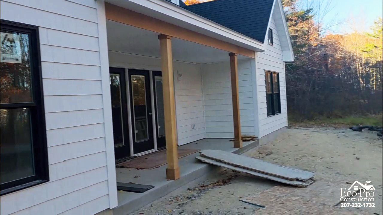 Exterior vinyl siding installed on this new home in Bridgton, Maine