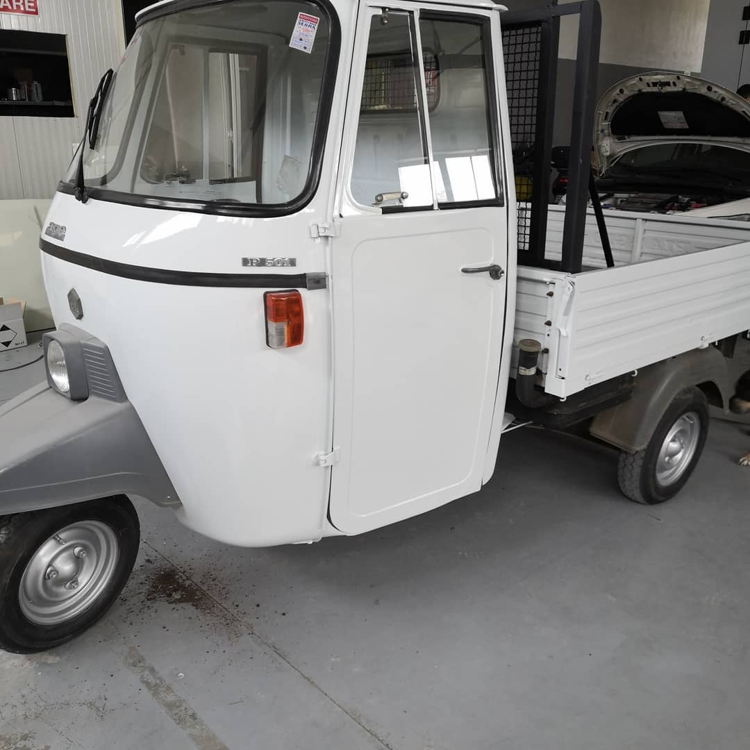 motocarro in finitura