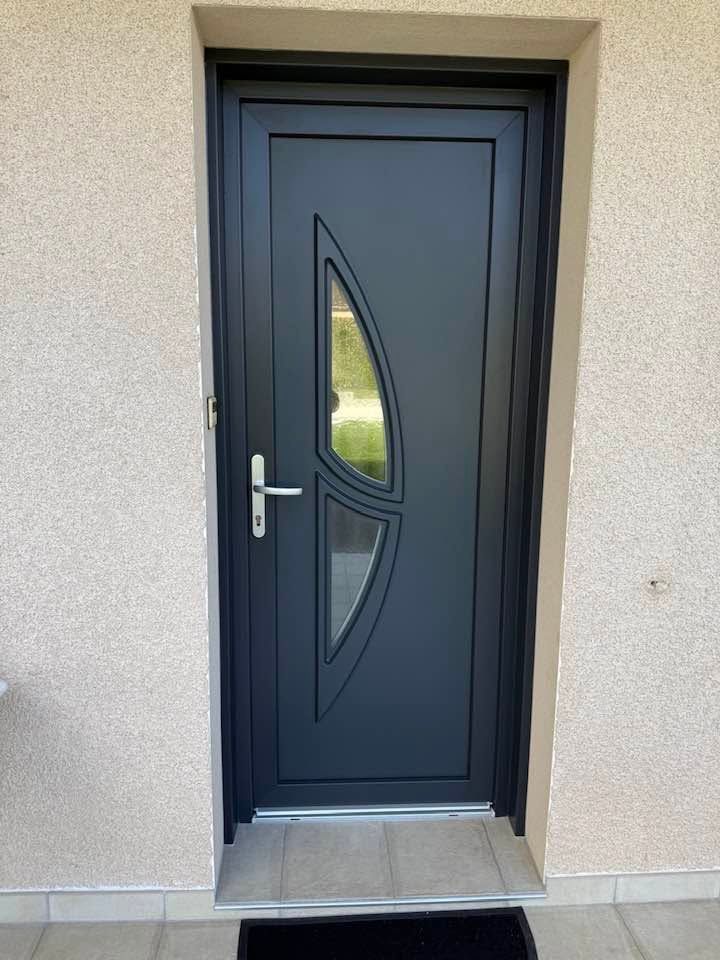 Porte d'entrée PVC by Trihome