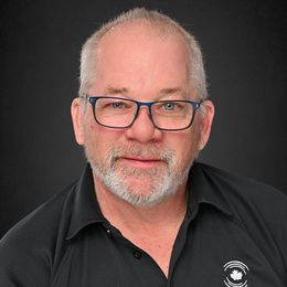 Daryl Forster - Grad photographer and Service Manager Daryl Forster - Grad photographer and Service Manager