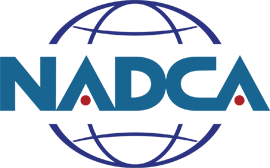 Un logo pour nadca avec un globe au milieu