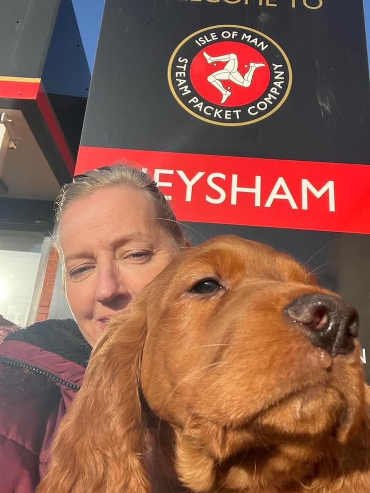 Isle of Man pet 