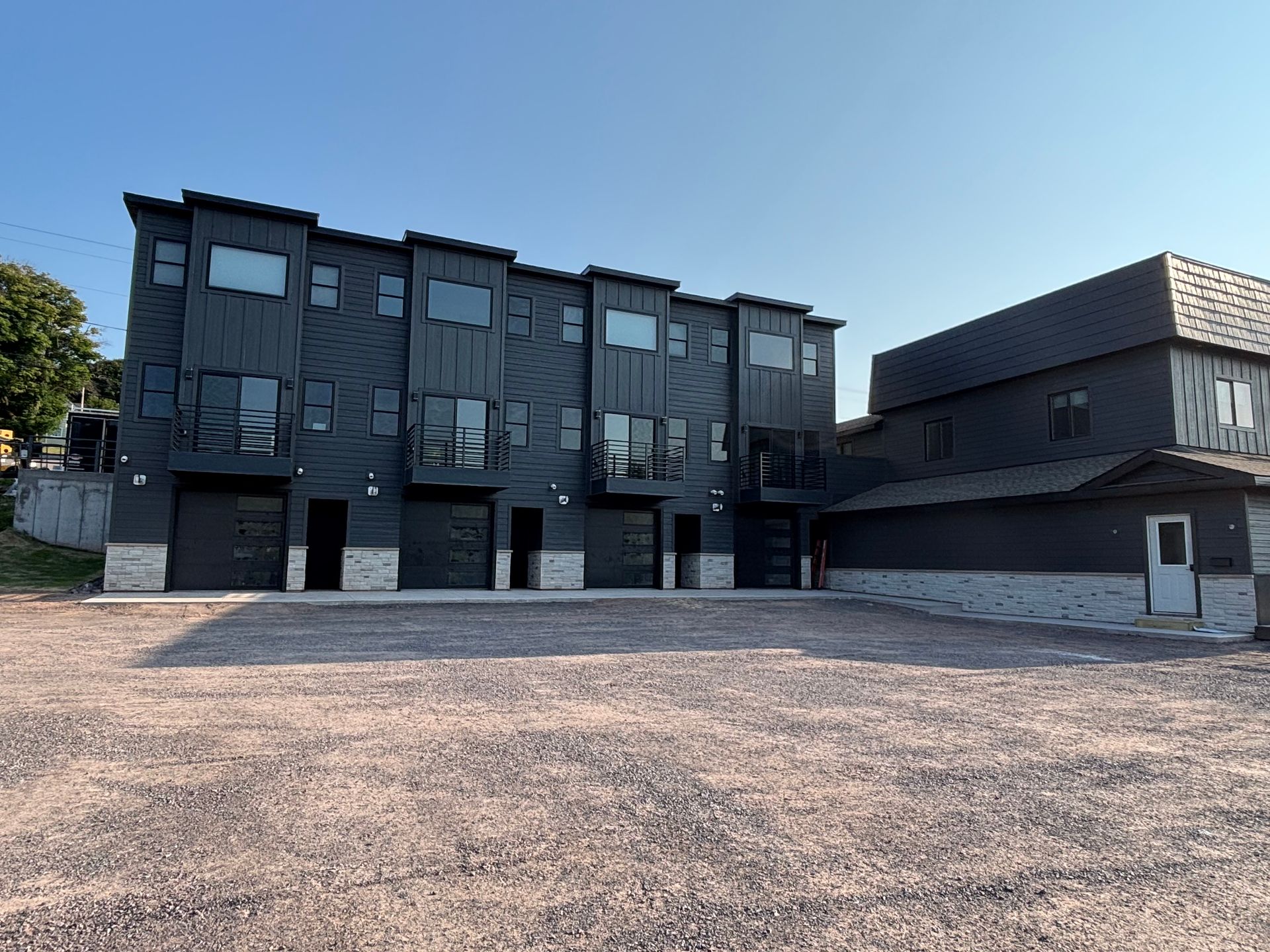 Modern apartment building exterior in Houghton, MI