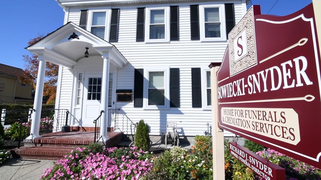 Our Facilities & Location | Sowiecki-Snyder Home for Funerals