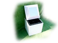 princess urn vault white