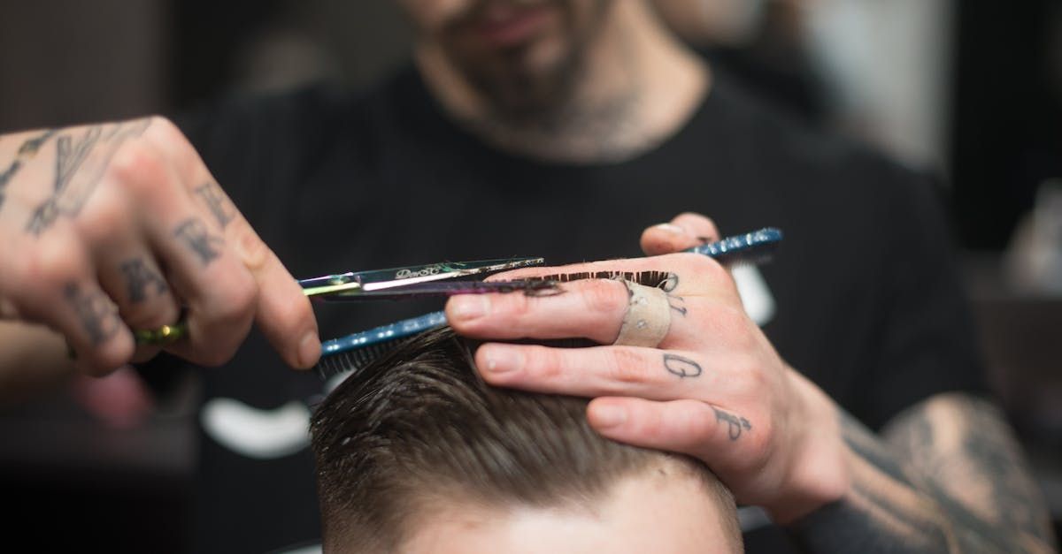 Man having his hair trimmed