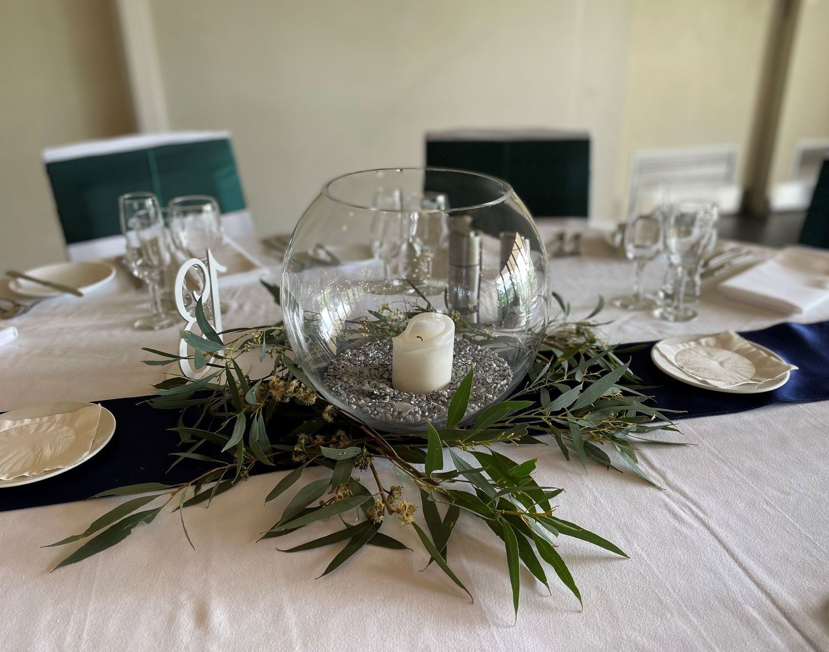 Bridal Holding White Flowers — Pialba, QLD — Wide Bay Crane Hire Bridal Holding White Flowers — Pialba, QLD — Wide Bay Crane Hire