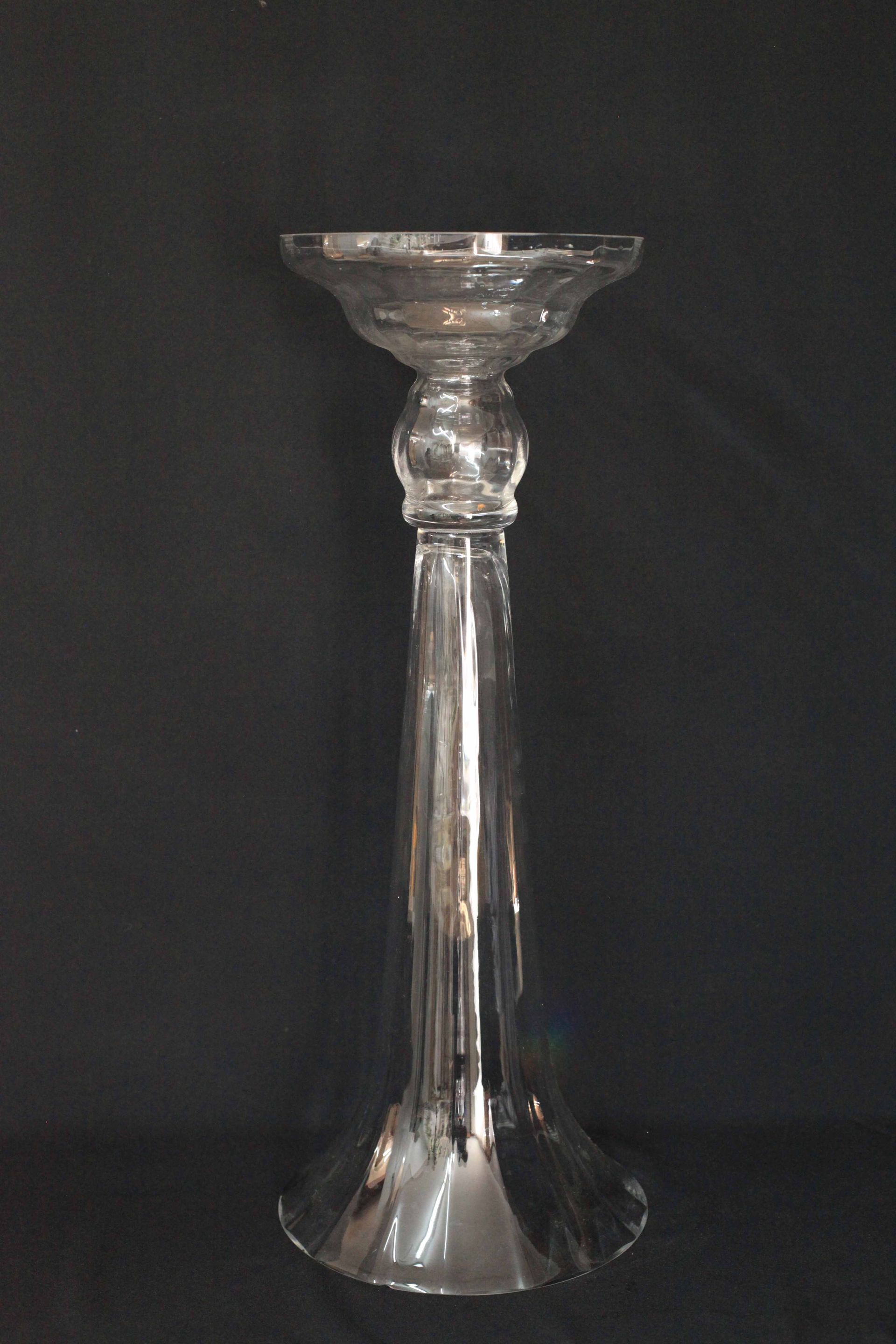 Preston Bailey Vase — Pialba, QLD — Wide Bay Crane Hire