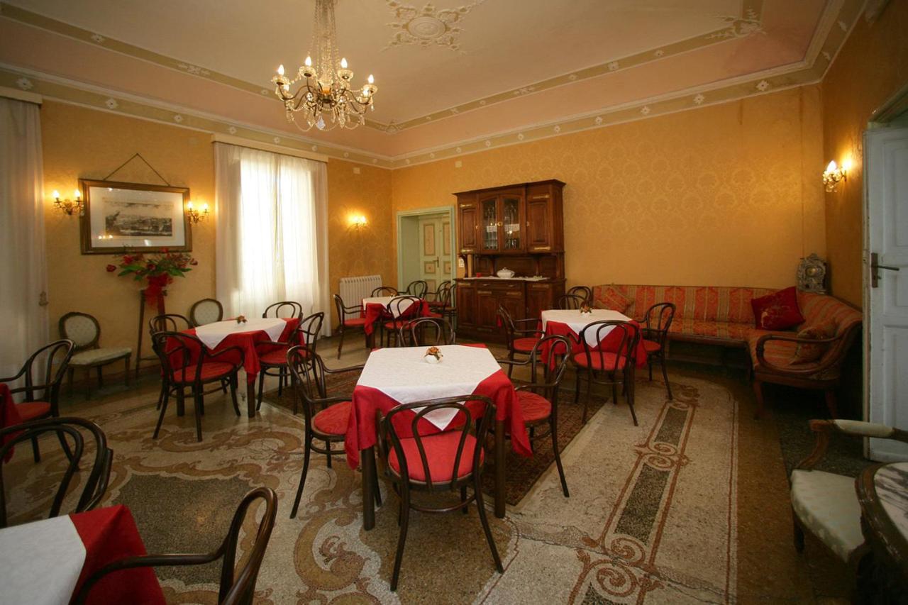 sala da pranzo dell'hotel
