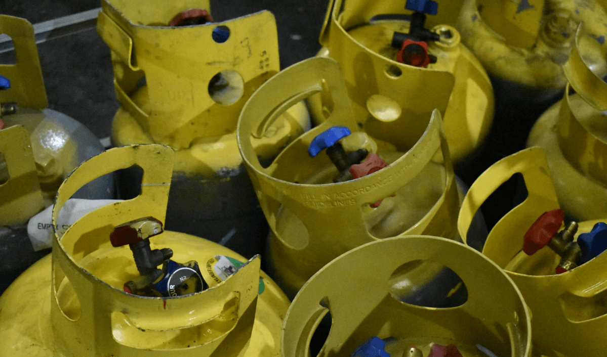 If you're removing or replacing HVAC equipment that still contains refrigerant, AAA Recycling can help.