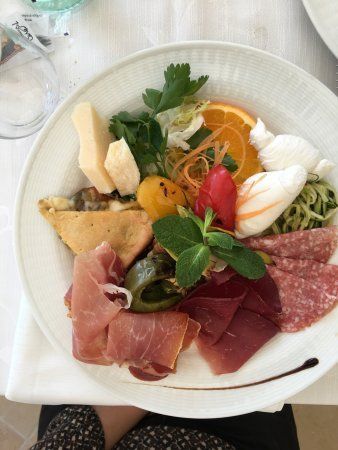 antipasti di salumi vari