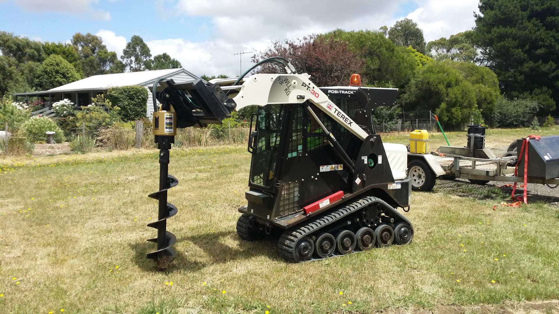 Our Machine Possi Track Drilling