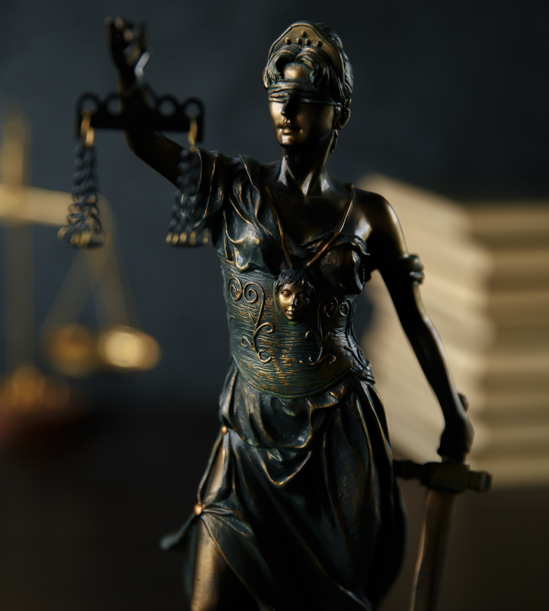 law statue made of metal