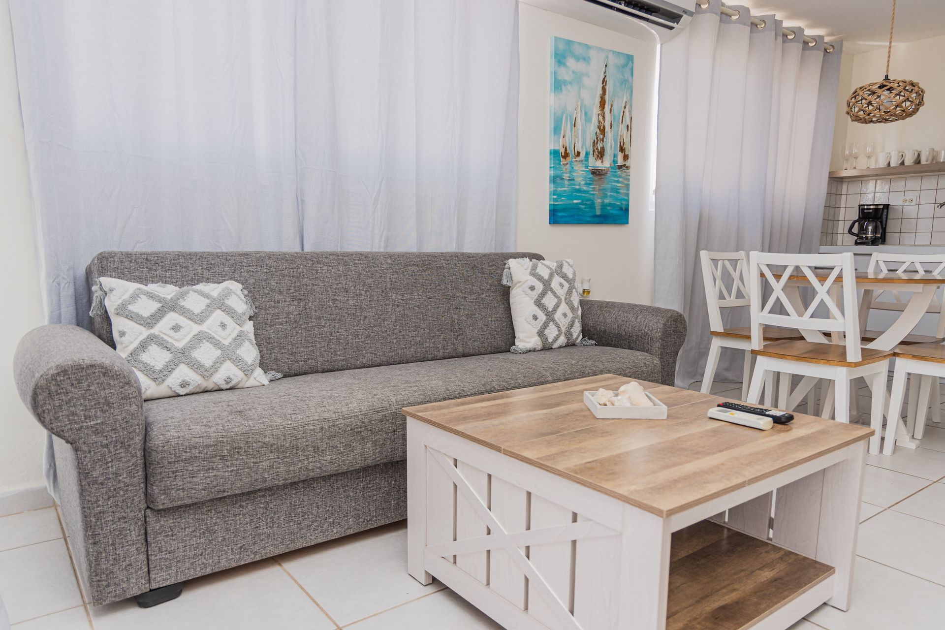 Apartment 4