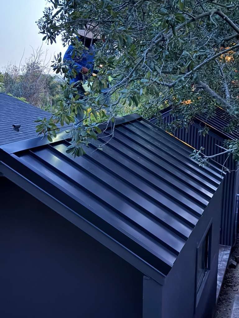 black adu metal roofing