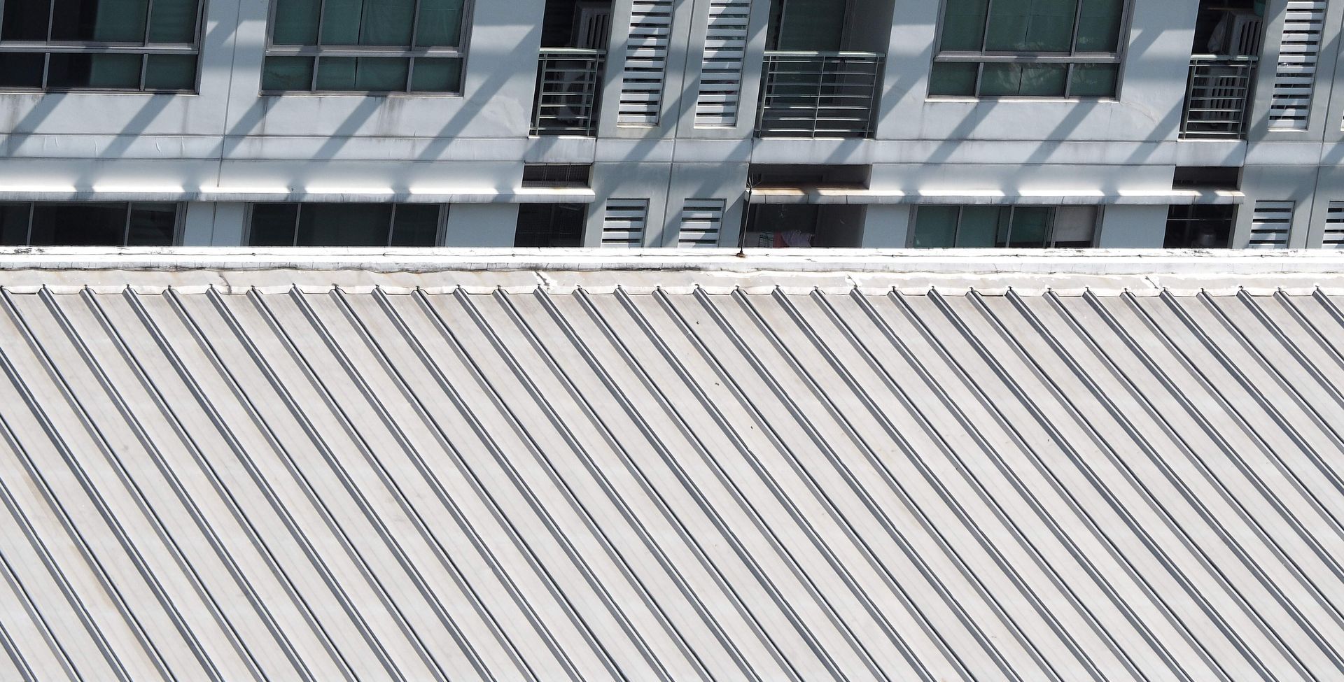 commercial metal roofing project