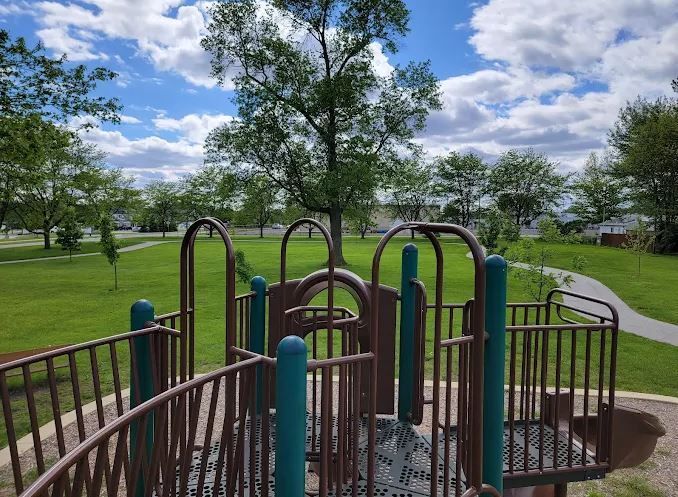 Olander Park sign