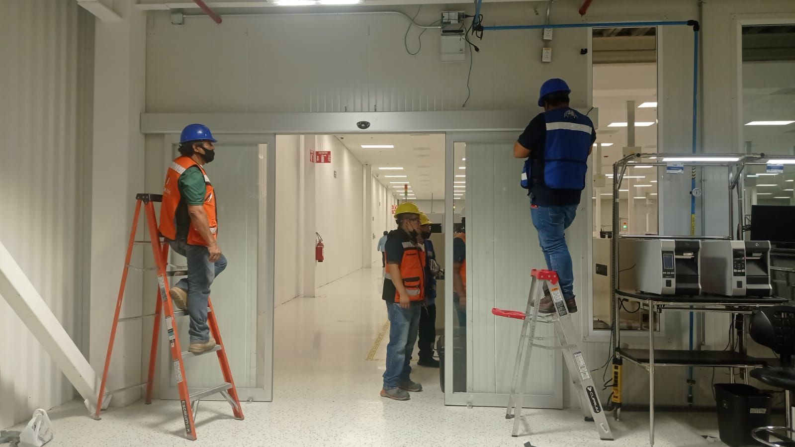 Puertas telescópicas de cristal