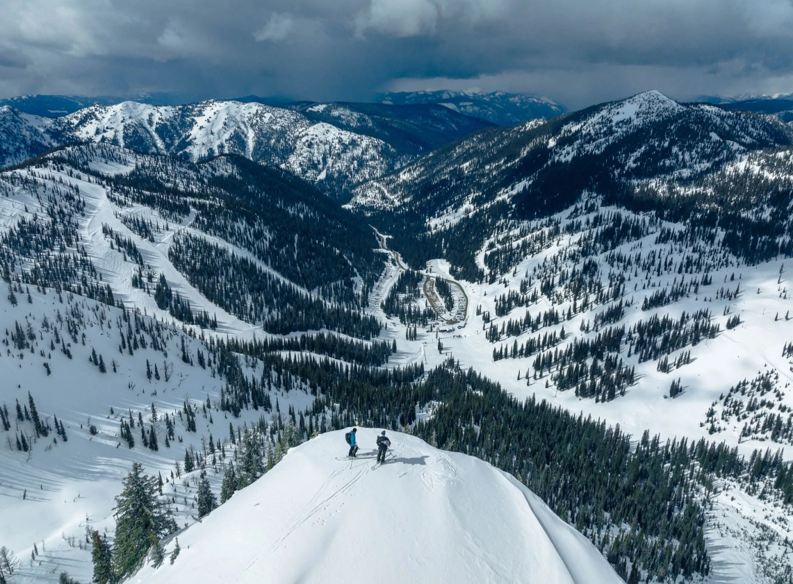 WHITEWATER MOUNTAIN RESORT