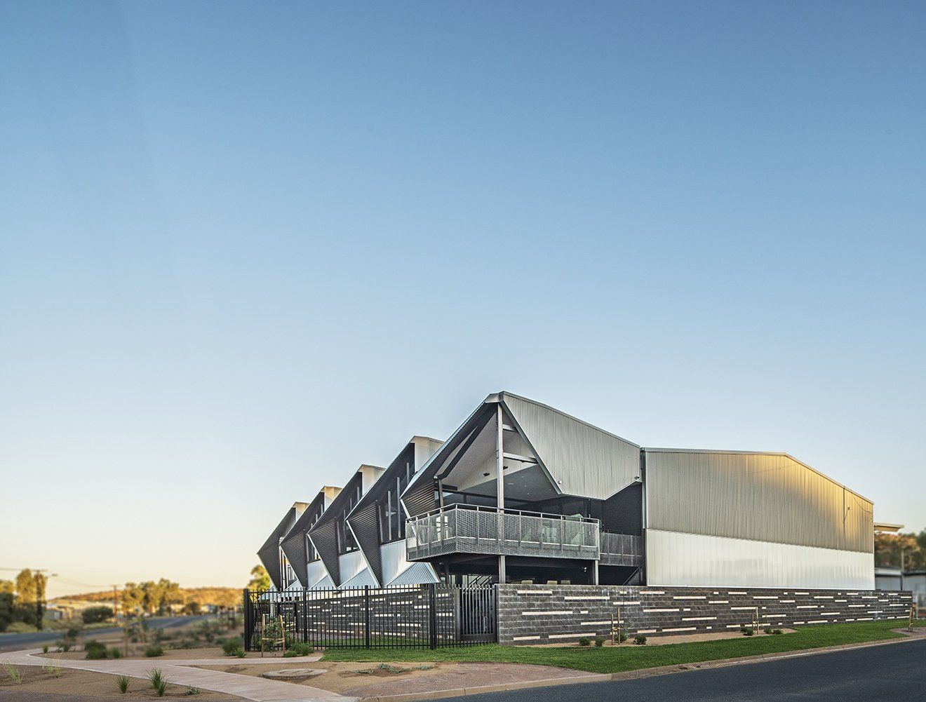 MPH projects - Yulara BUILDS - PLUMBING and CIVIL Commercial Builders, MPH Projects, Alice Springs, Katherine