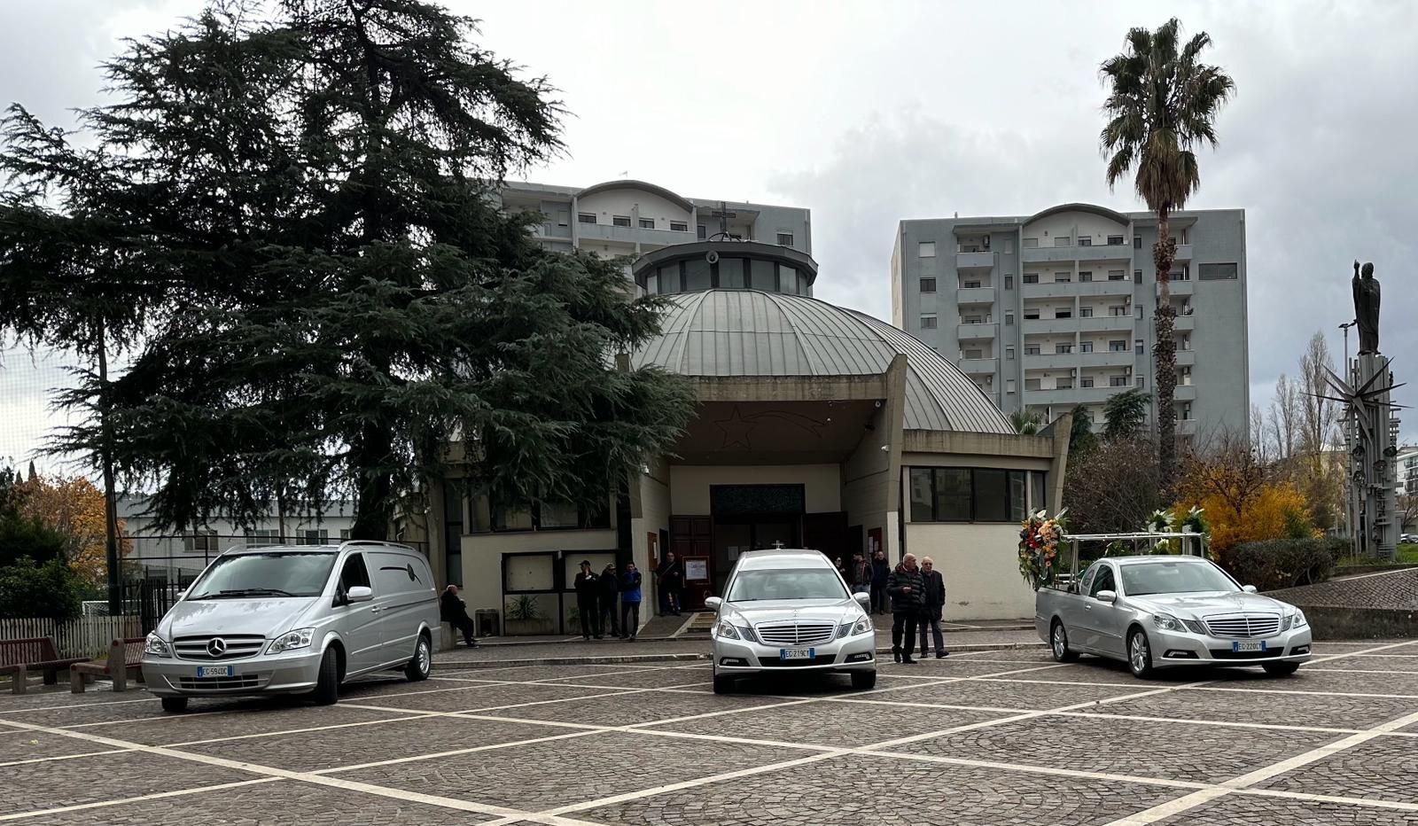mezzi funebri