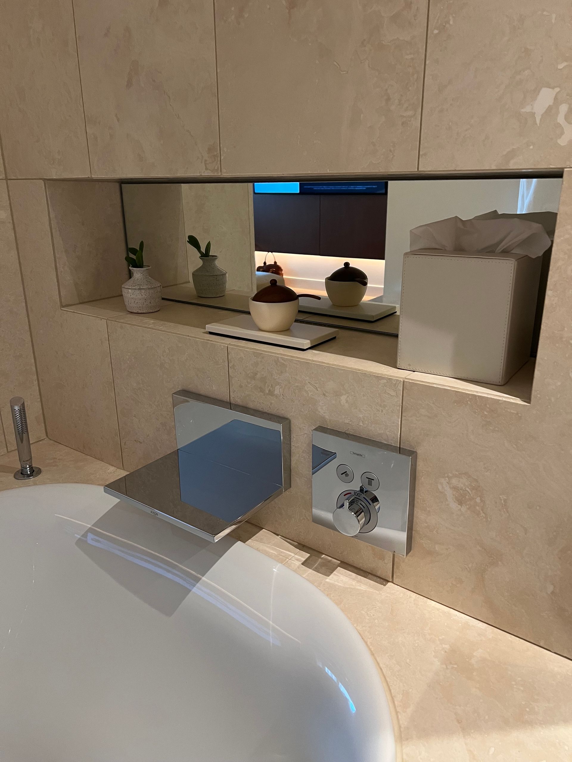 Park Hyatt Chicago bathroom picture showing tub