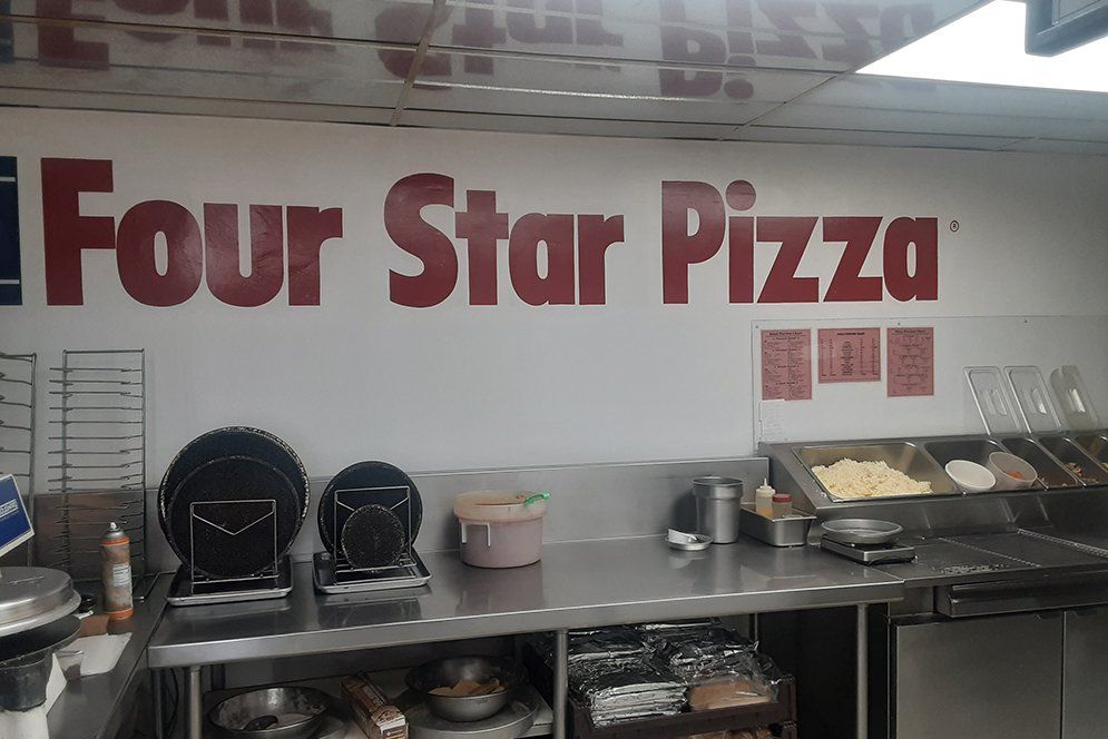 Local Pizzeria — New Castle, PA — Four Star Pizza & Fresh Baked Subs