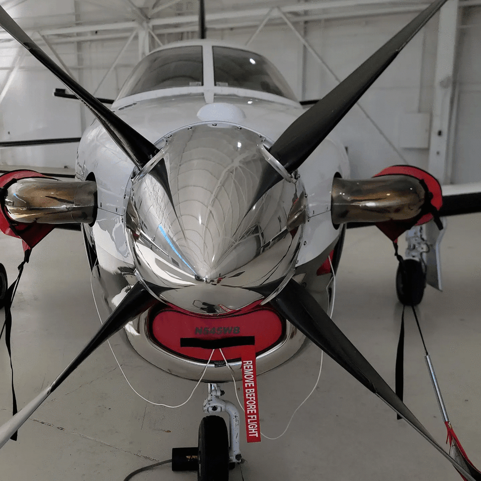 Aircraft PT6 Nose View with shiny Spinner