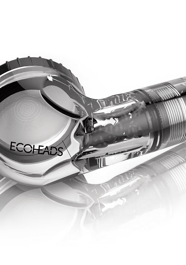 Shiny chrome showerhead with