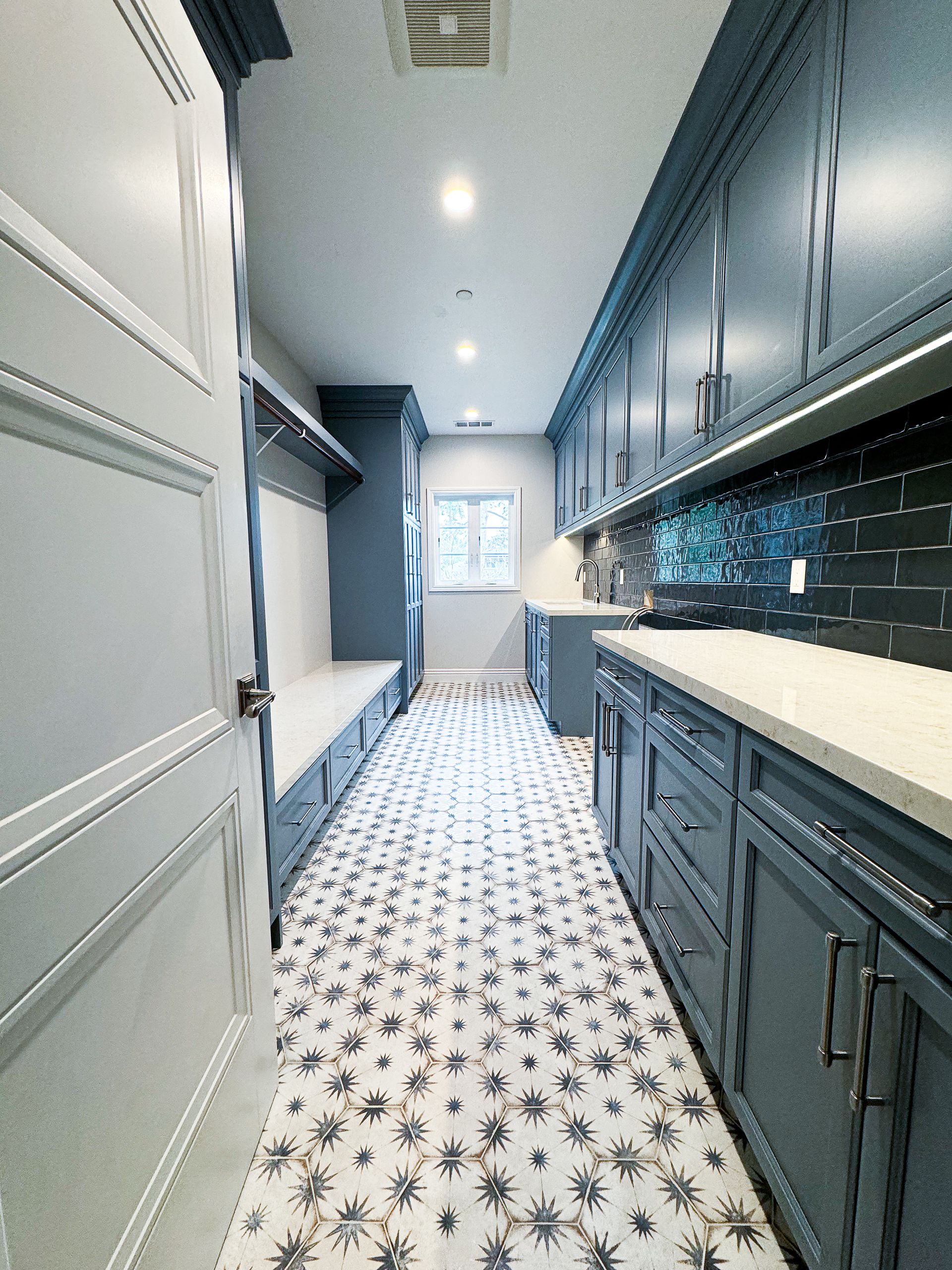 Daniel Tile Inc.