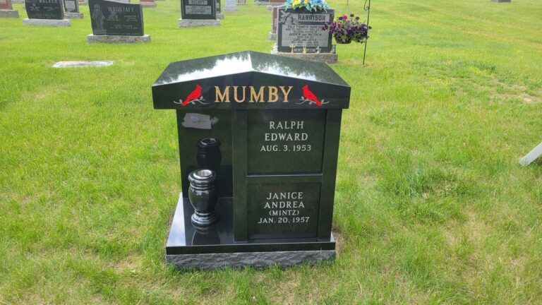 lons-memorials-gallery-image