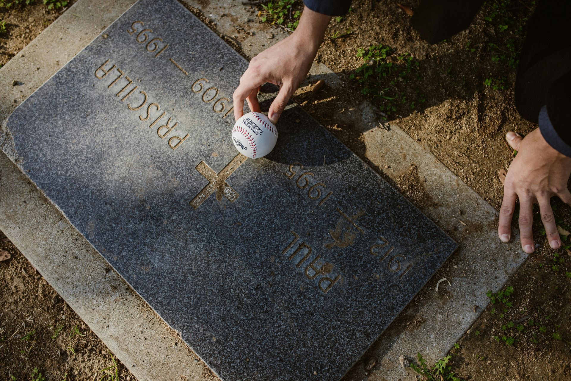 lons-memorials-gallery-image